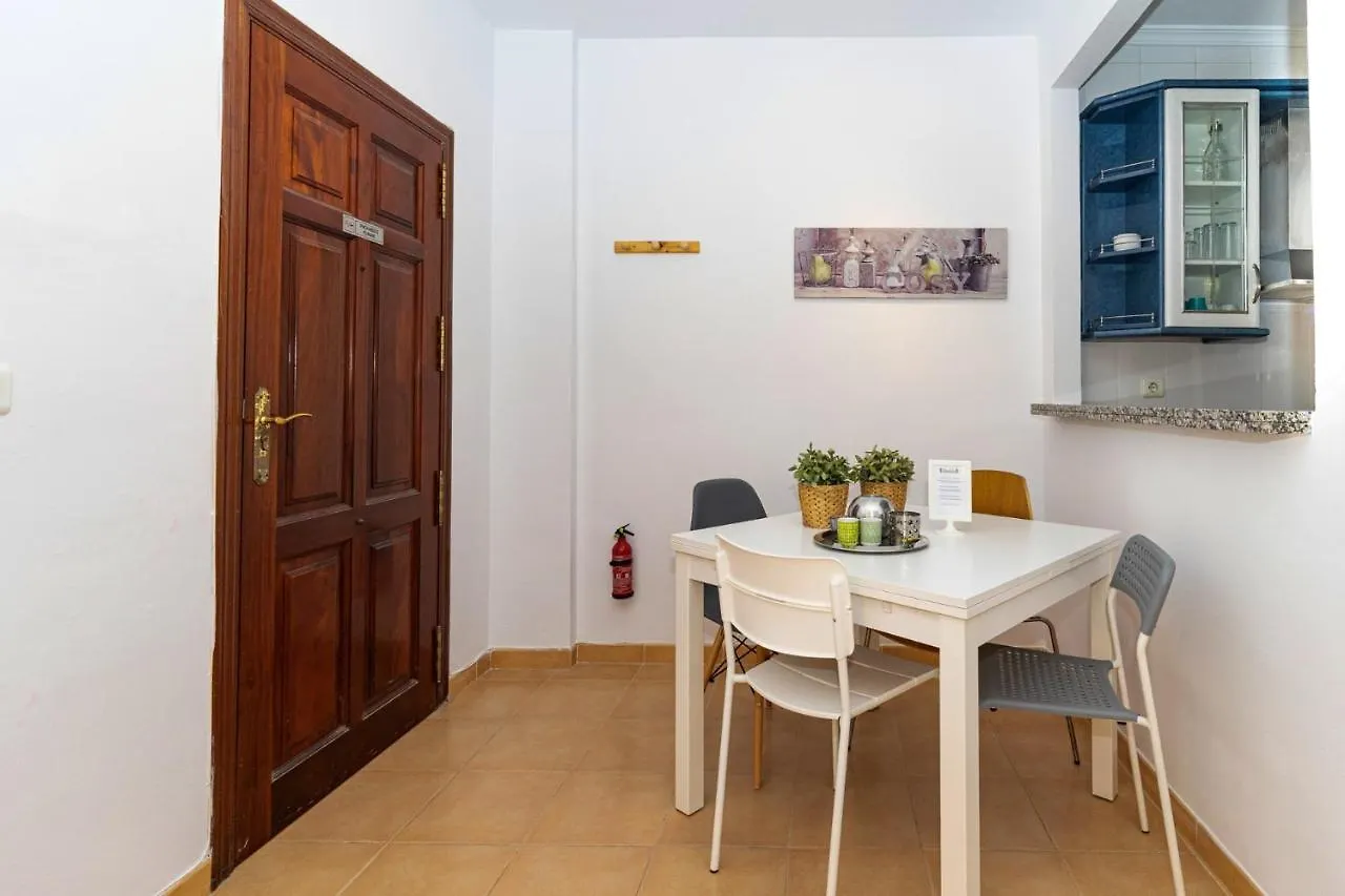 Andaluz Apartments - Medina ネルハ 0*,  スペイン